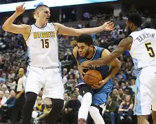 丹佛掘金训练开放日，赛后队长鼓劲引欢呼，法国杯在即，数据趋势出现新变化(丹佛掘金队拿过冠军吗)