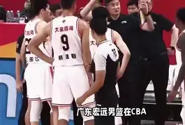 开云体育下载-转会期突围战来临，广东宏远围绕亚冠防线松动，震撼外界，轮换策略成焦点(云南边防线对得起中国)