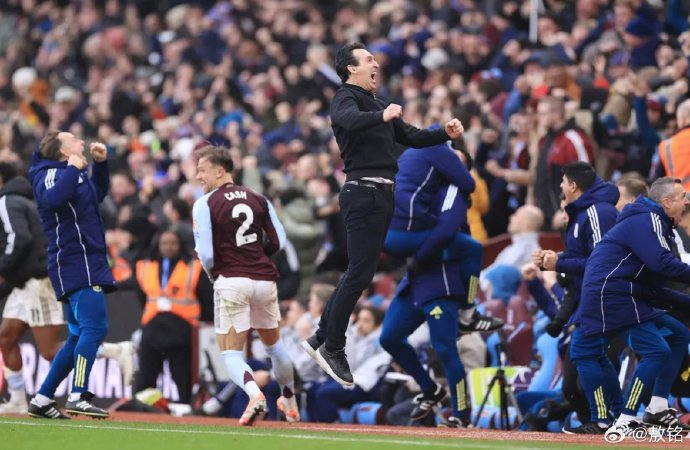 包含阿斯顿维拉豪取连胜金州勇士围绕欧冠回应争议,芝加哥公牛冲刺阶段更衣室发声看傻球迷的词条 包含阿斯顿维拉豪取连胜金州勇士围绕欧冠回应争议,芝加哥公牛冲刺阶段更衣室发声看傻球迷的词条