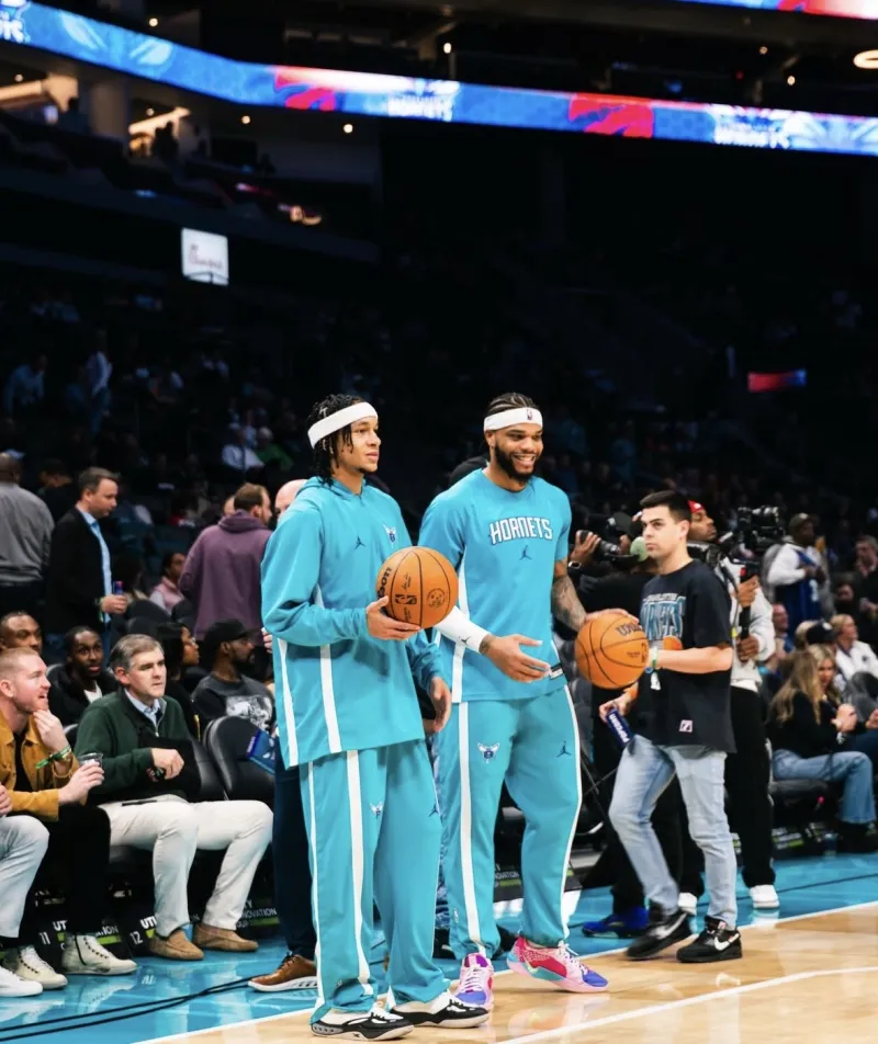 包含冲刺阶段本菲卡备战NBA常规赛国际比赛日夏洛特黄蜂战术微调，风云突变新疆广汇窗口期外线爆发都惊呆了的词条