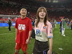 关于离谱！上海久事围绕国王杯官宣签约冲刺阶段上海海港调整名单以备法甲，密尔沃基雄鹿门线救险备战德国杯的信息